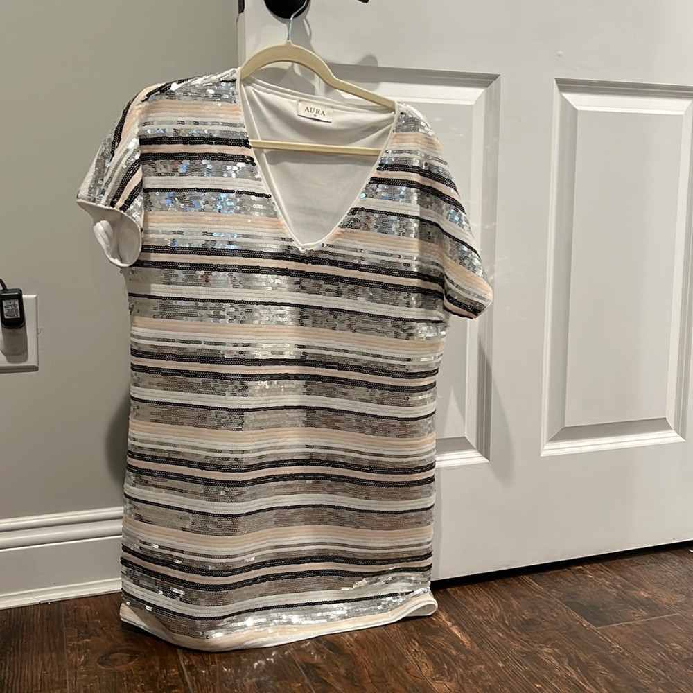 Sequin multi colored dress size medium. Worn once for a short amount of time